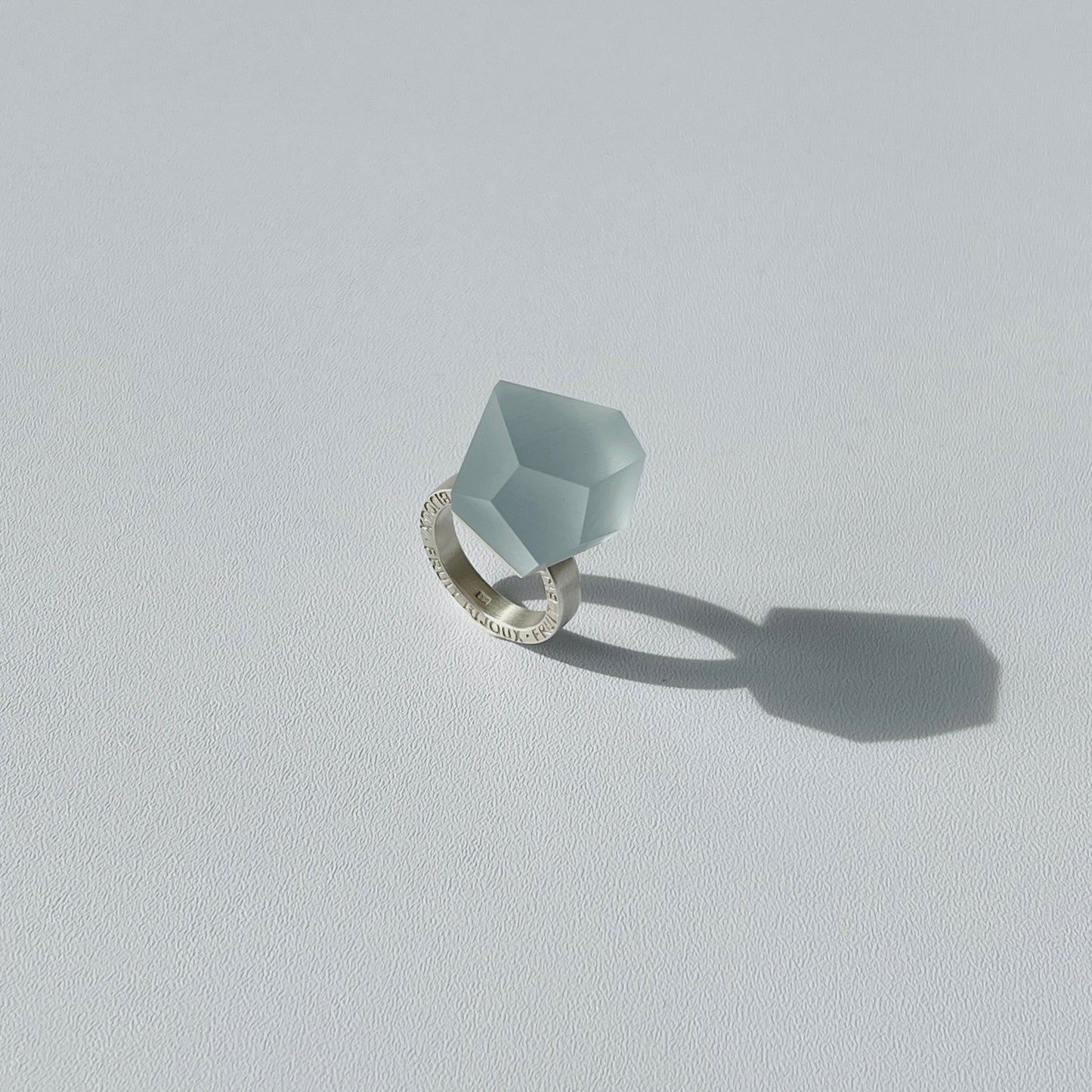 Alice blue ring top