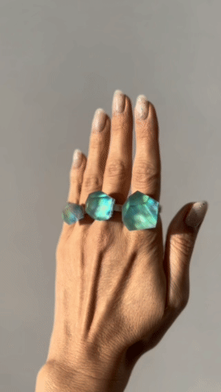 Ghost ring top