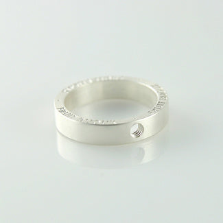 Smooth silver ring